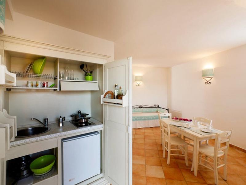 DBC9C87D84F579CF78ED0E4B53643390