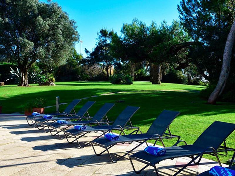 A48025E9FC896E2B2739741B9BC5A66B