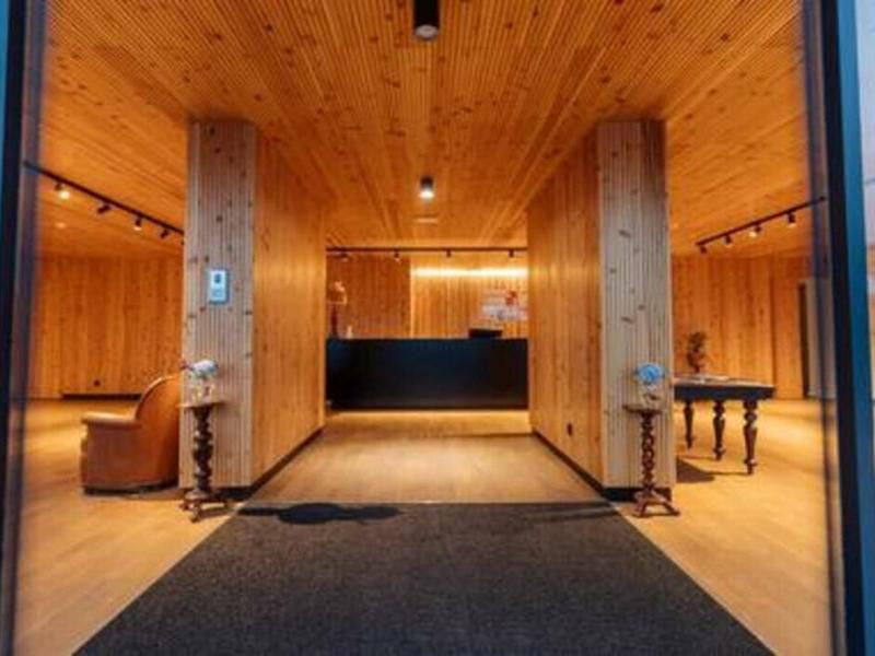 C41AA1D54BD8BAD243477E66F289A848