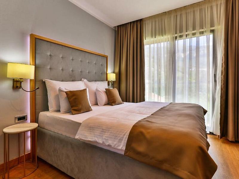 55FE974FBA7437F93CF6A45CBFE94416