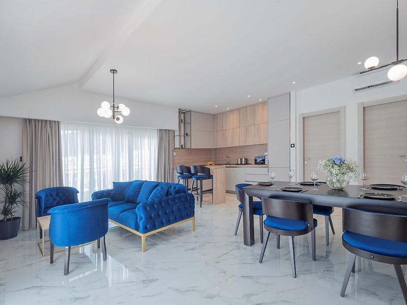 03C3B79AB6339079F6B4BFC6F1753BC4