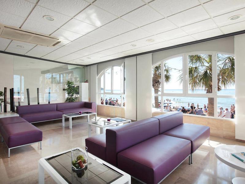 01CDEBDCB40865F240387E8D4AF44947