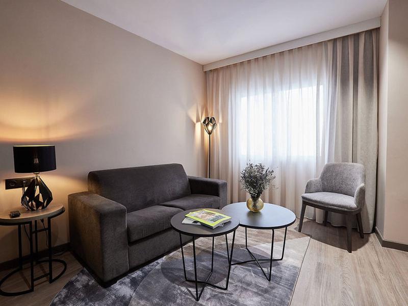 C99A340DA45CC53C044DFBDA77B1A706