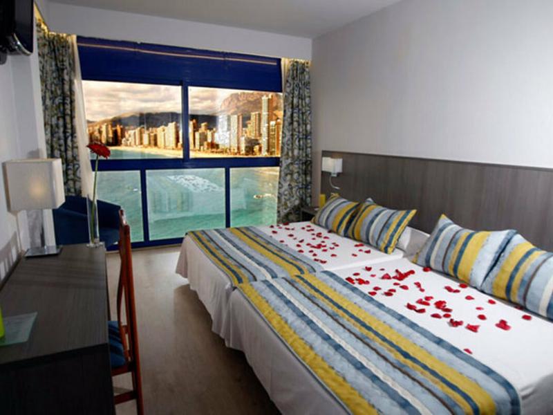 2F0A773BE33E17B451C4E33E67B13FF0