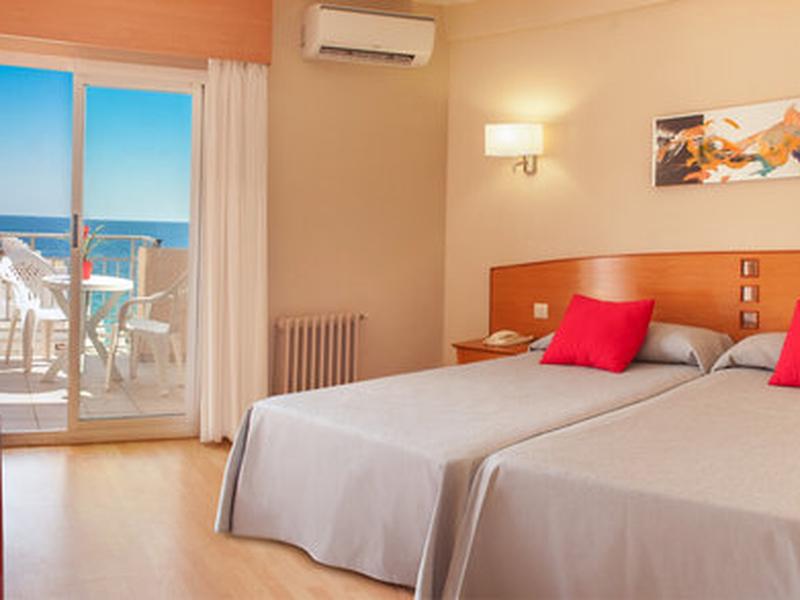 52D75F4C653ED71B29AF180D70E4126A