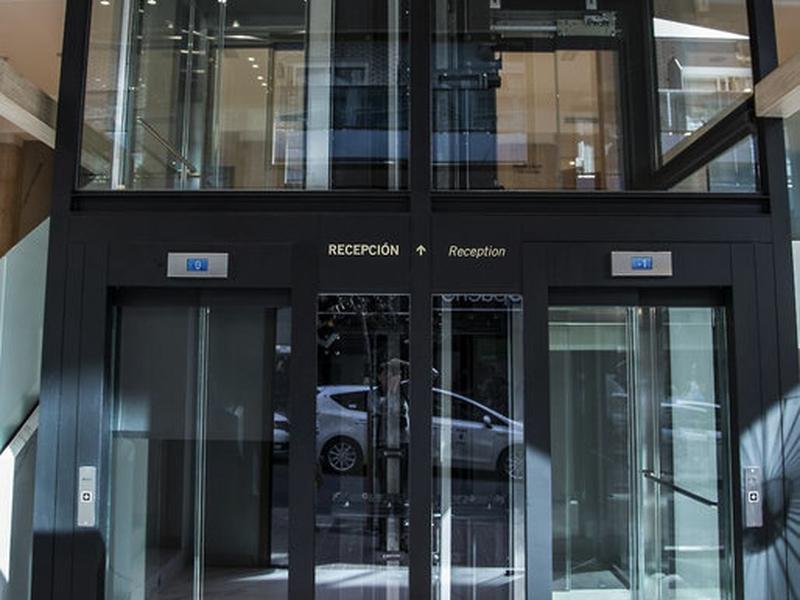 A463B640D3C16F18E8263AA83DF7C17D