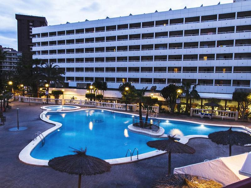 9900CE2111C3C8BE45977B57062268AA