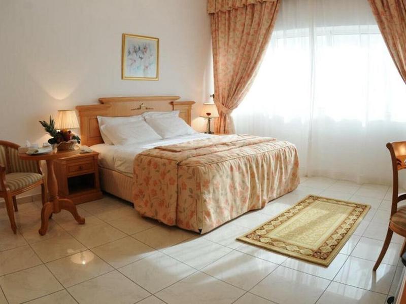 EDFFC00CA725EE9364E725BC6A5DB9EE