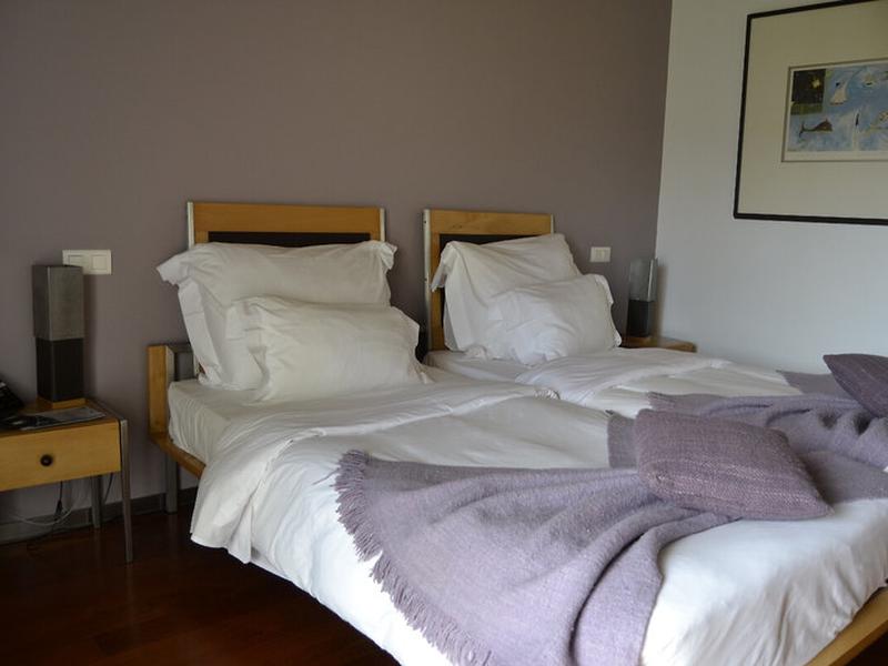 9DE275C0F974C25E7916021E03165971