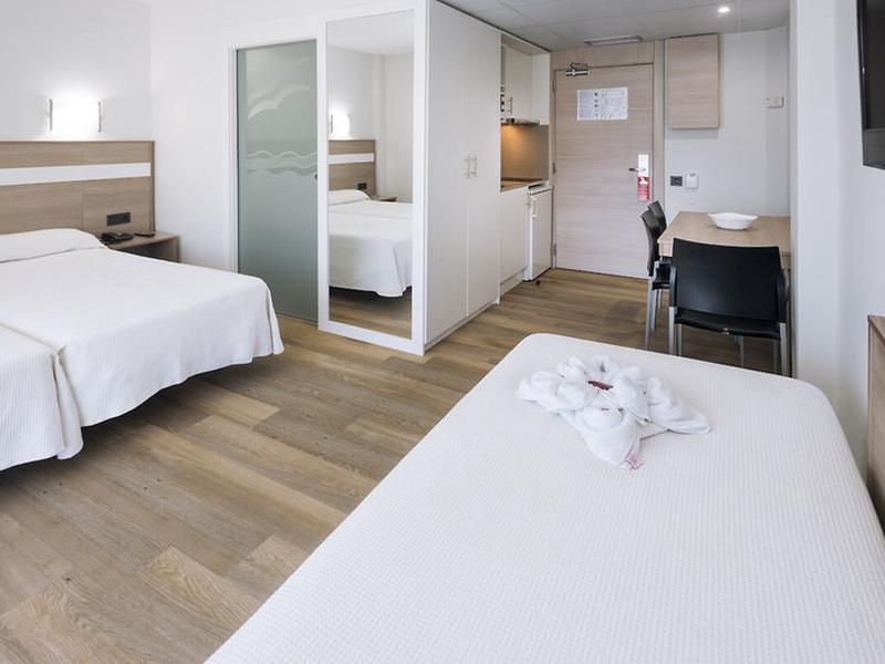 F3F29140C8D31F79EAF9A61C9573BF21