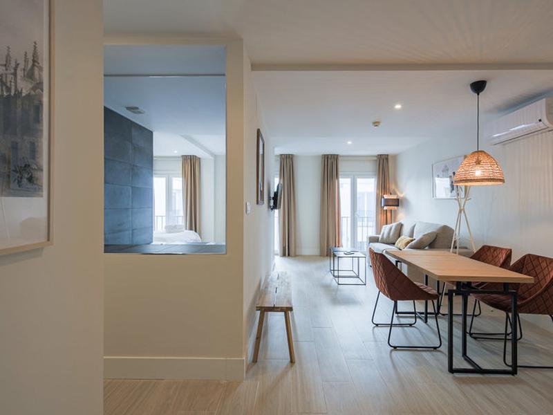 2702ABF7BA9E513B1181130A69A9DE7B