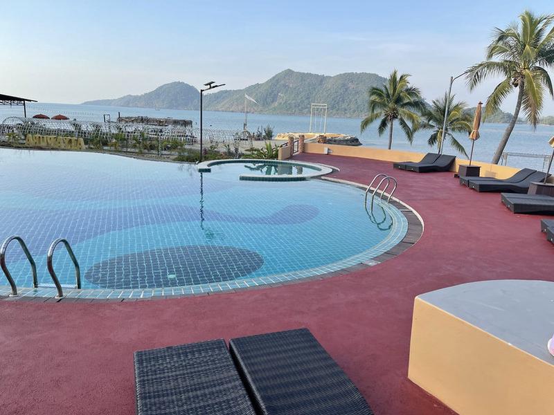 F1AC3503545AE78A78A785DD4D12794D