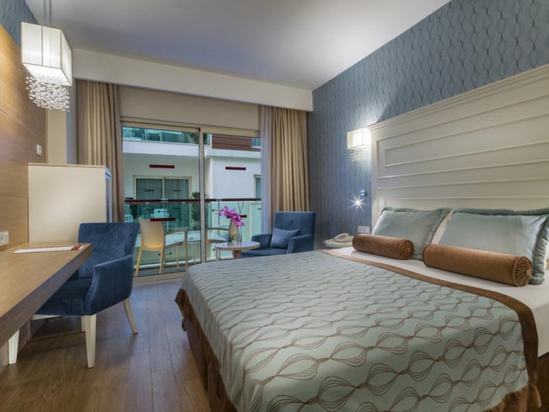 B6A5C18221B497D9D7FEE1CD1A77BA18