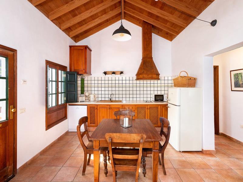 3F1FABA2F807DD5C7FE712E162A70102