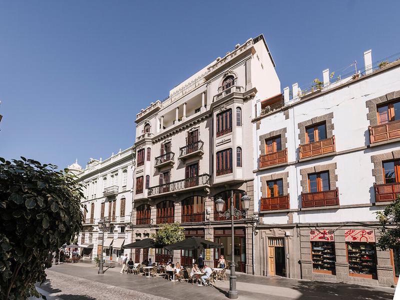 BB0BBD7A6779DD7FFBD549CBC381F13A