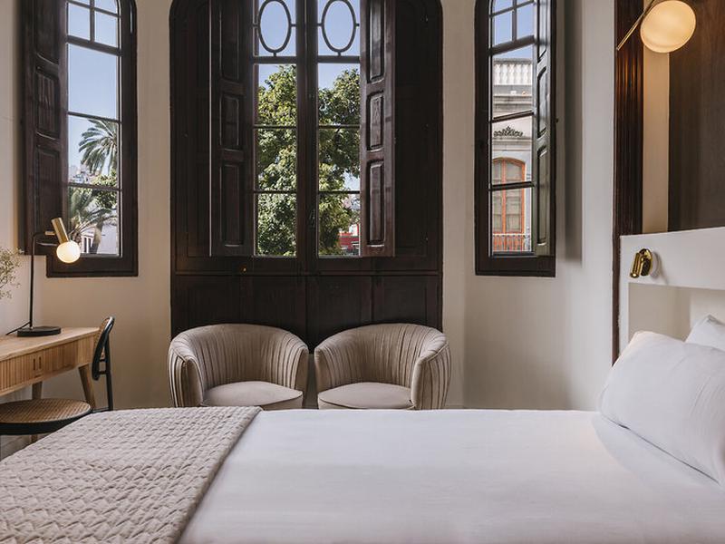 F8A3B8964C9336D9CFB7ED47B3763D38