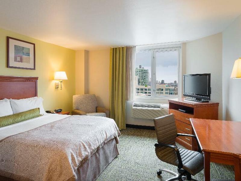 1C7DAAA1E316F958D50D236E959EA742