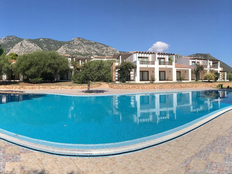 679C1498FA652089702BA2BEDA6FD5F2