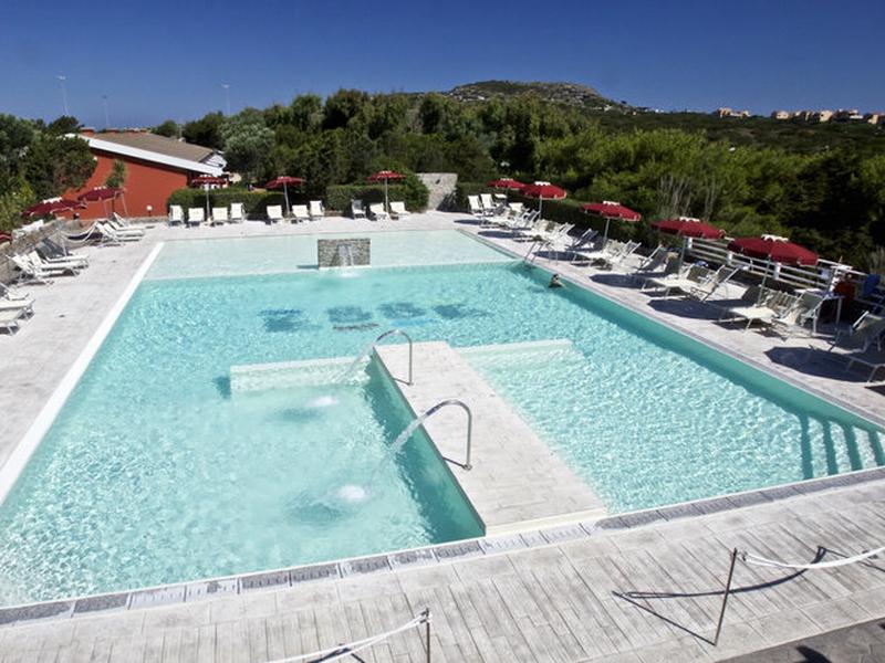 9527017E5E71FA9307BF725492D3F8C0