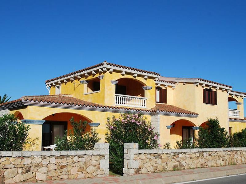 700DF7FF74D86A97C63D5AC6C27D9C8E