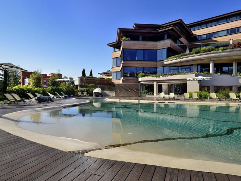 9F6B87C07320D1097BE74C19F3025473