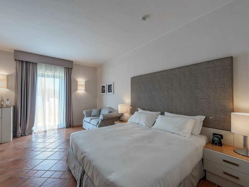 14A47DD1BFB9AADC6BD7BA60ACCE6942