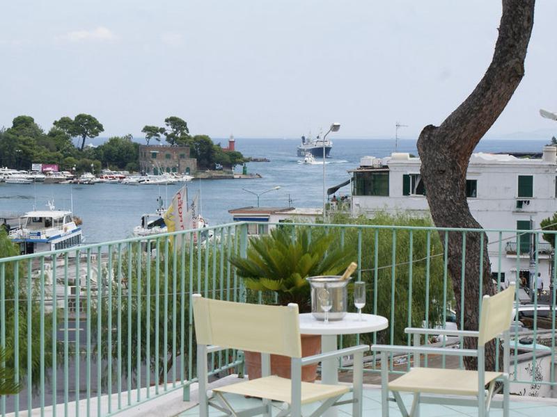 5A4D2A325827663B193D0111091A8917