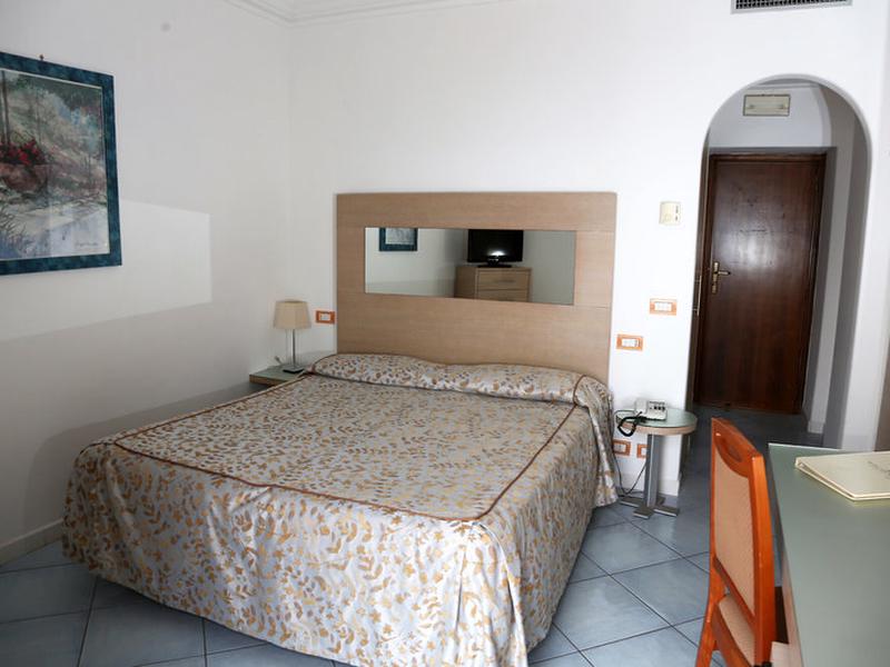 912F5CC9EA2D8AFB74735C548045E437