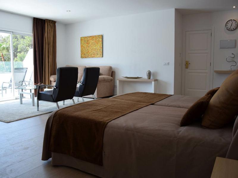 EA3F5CCD0A127DEE397575950BF9FBDD