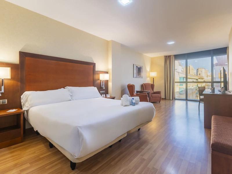 B700A2FA40D9A351107E4F6BE6DAD0A9