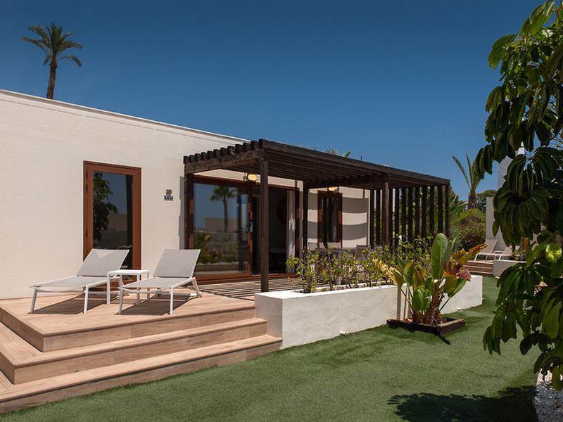 E3055ADFFCD76A96888B78646B1971AF