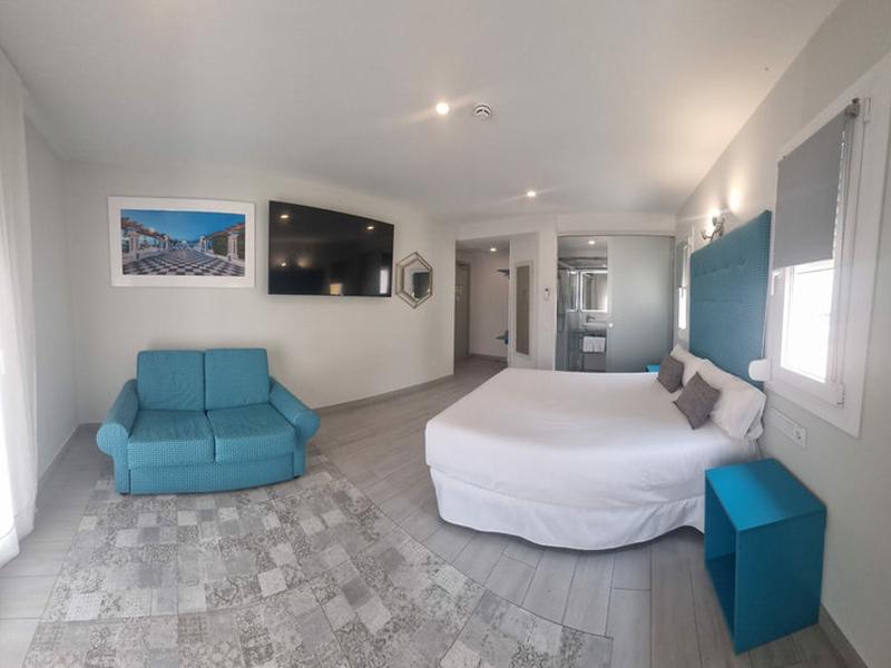 78F1A41769E7B44D91E5FA7047A304BF