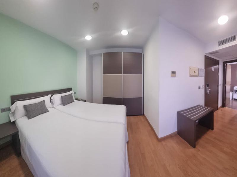 D960B62494D8E058C54F48117E1705D2