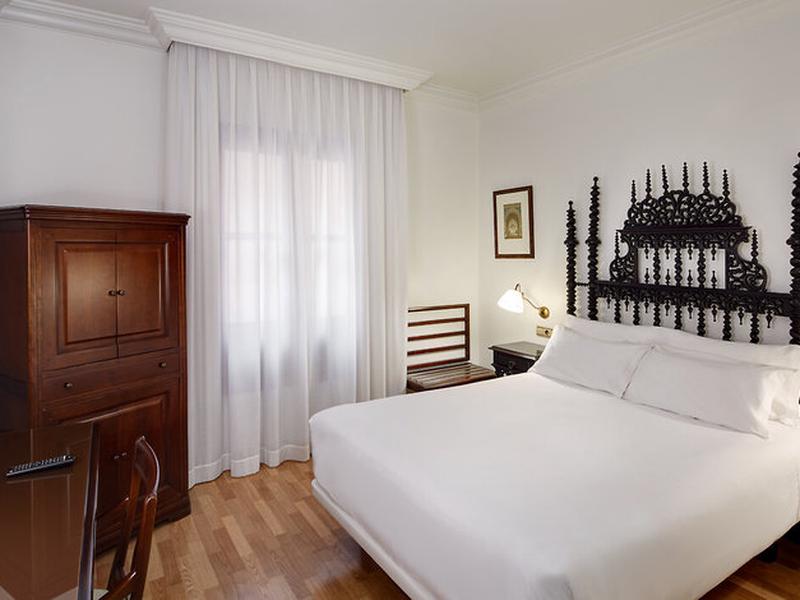 90F6E63DAA27A176B1DDC465D4D99E9B