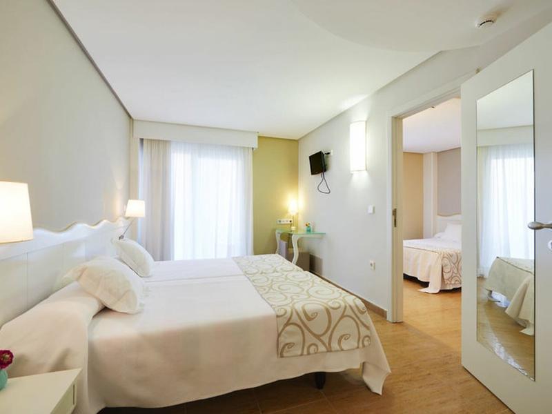 0D742C301C9A001E933A4D094AB63C9C