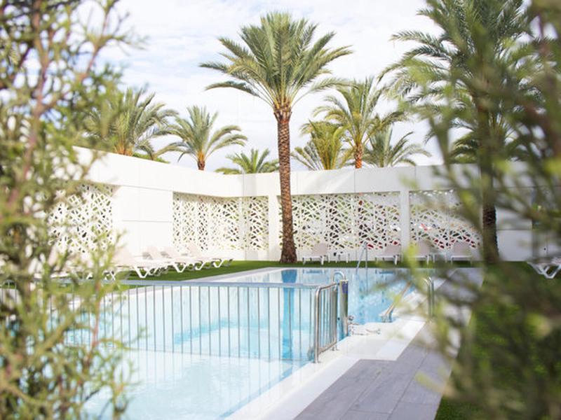 7182D3582C1869F7A704F6B8E0DD3BEC