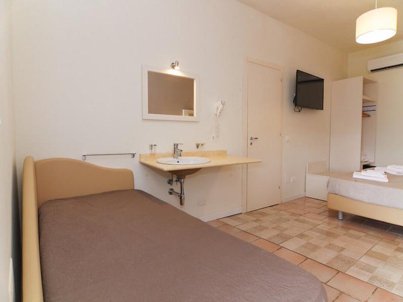 B80DF6B29534AD5E429EF5448951B2DD