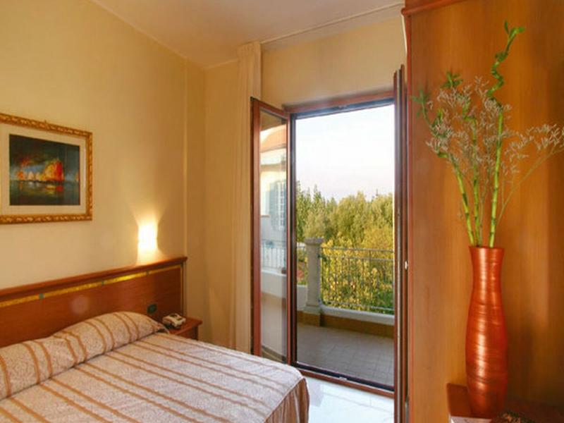 53704A5BE864D79F826961D43302594E