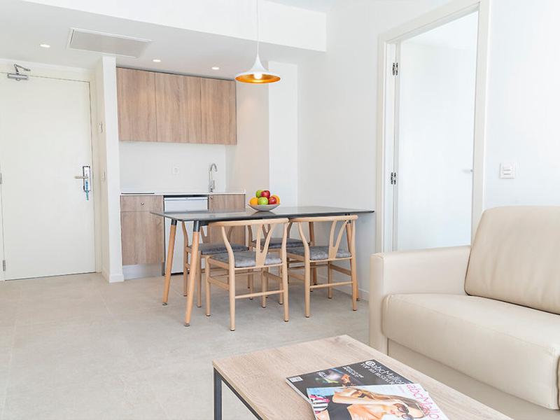 437969B9D083F4C4442CB7FBDACD0998