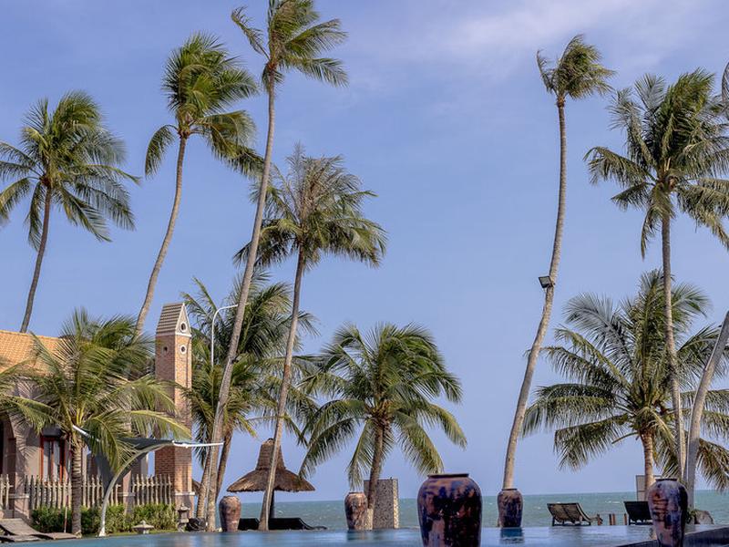 CDB6386AC94A9D7F5F4A7A9DBA67F200