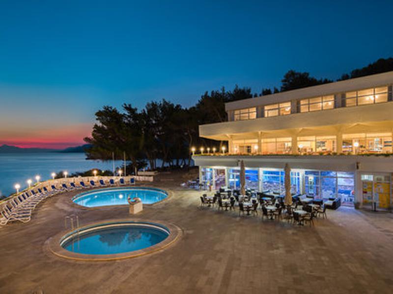 E8B48935E40A6238A518BB056F8A921A