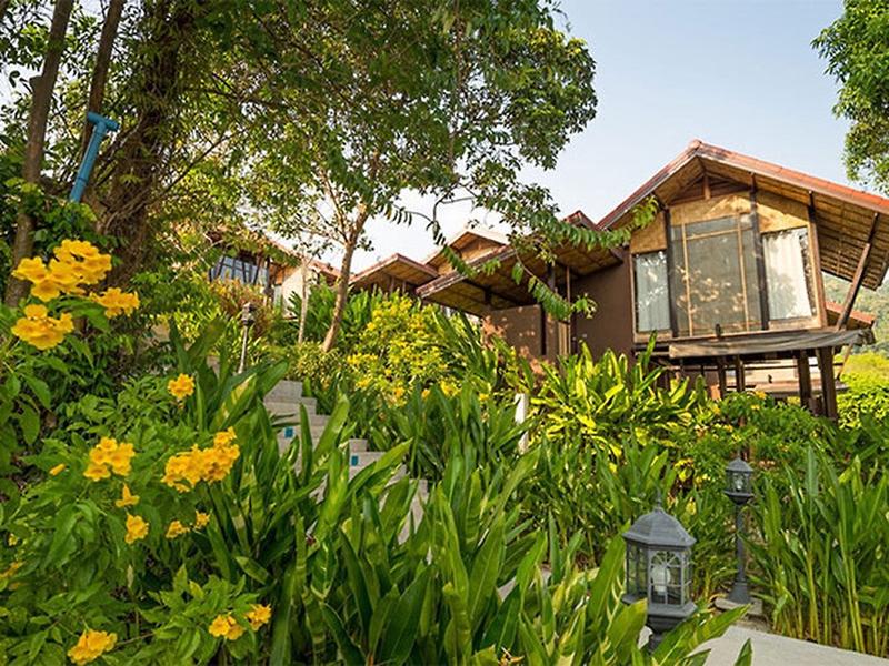 EFD48A63D48CA1D6DBCEBF9626BDC10C