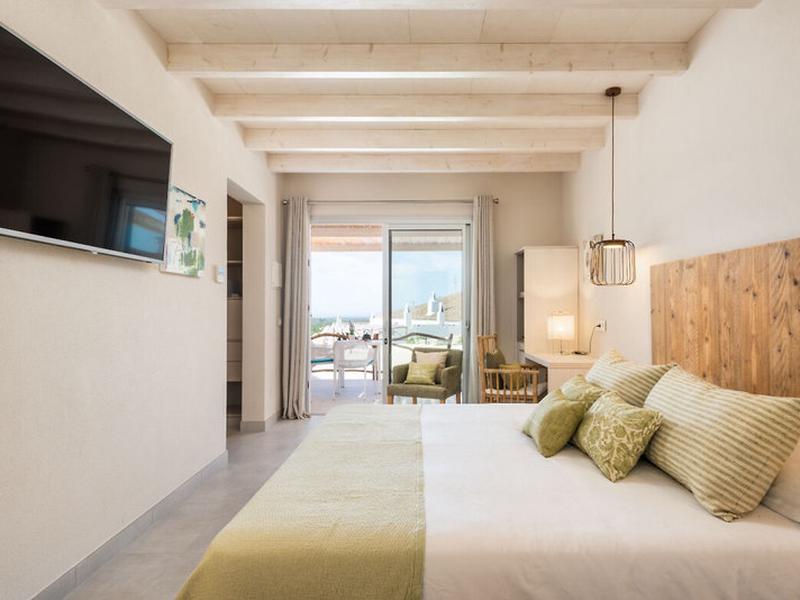 F984F80C575B60012958E6F1AF6AFE2B