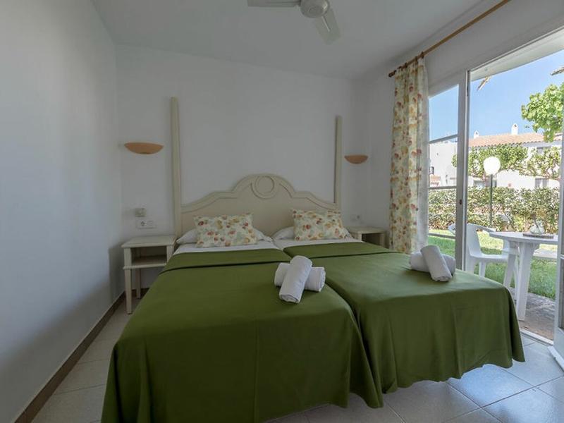 BD91CC6F84E589C5430A15F10C1743DE