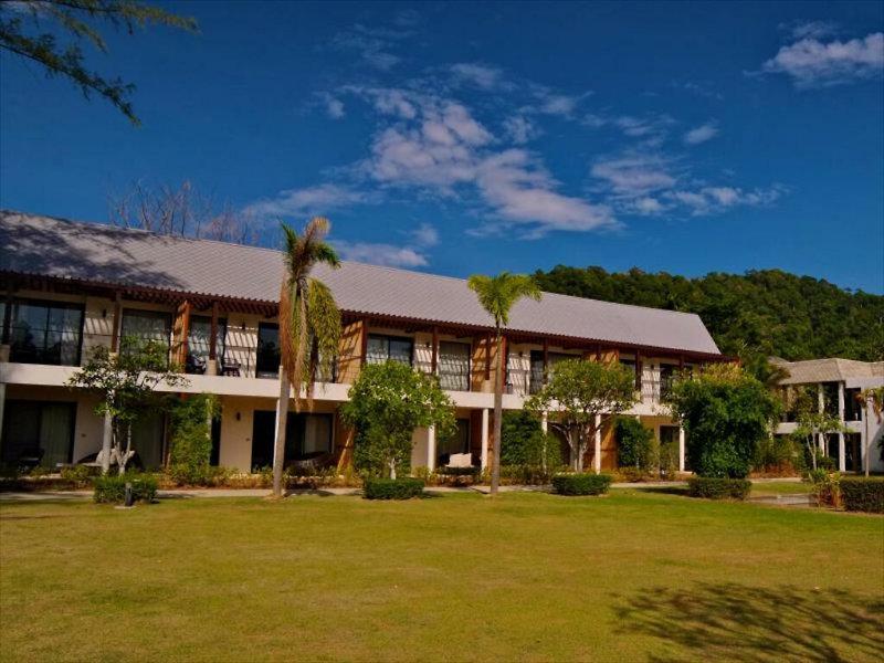 DCD1FD160465CCF3057E29BE475607E1