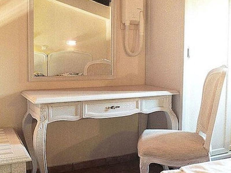 4C0165A851B3DF7D9DA101D3C7770B1E