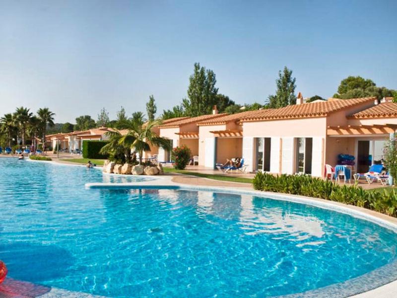 23AF84E0624015E04CDDF54C33532D8E