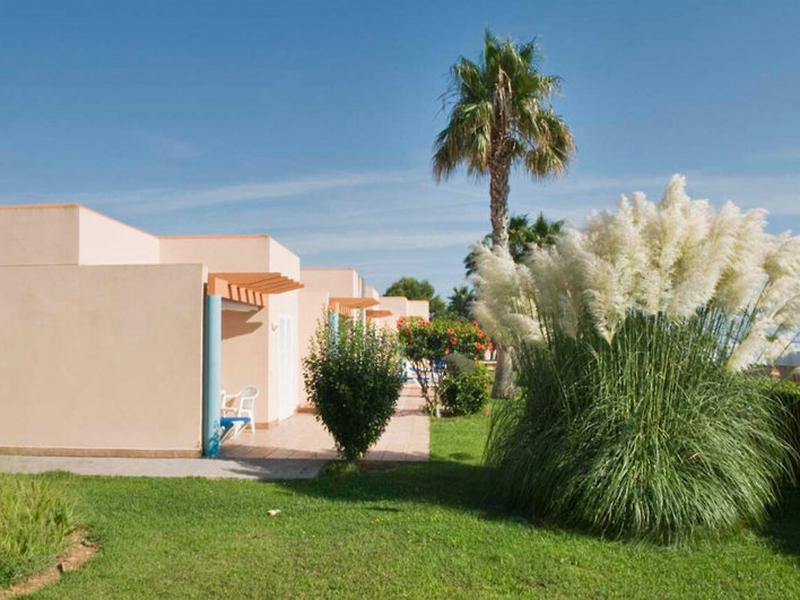 048FC74CD4A9027E145FB9C2F531E137