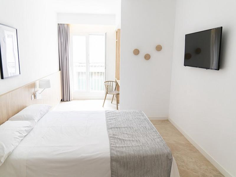 745246C390F889F390DA8AEB908DE3C0