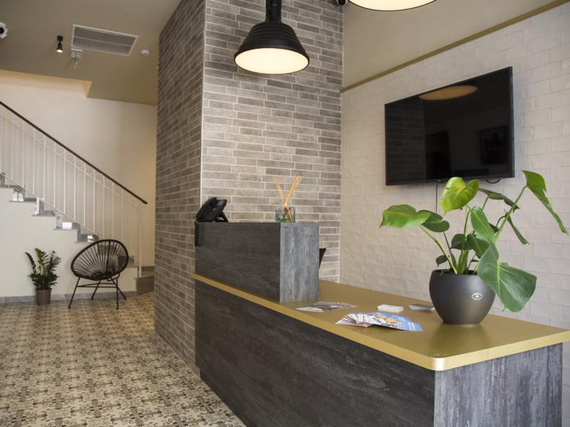 6FA7F7559A863F31CDE9BD7779C1BDA1